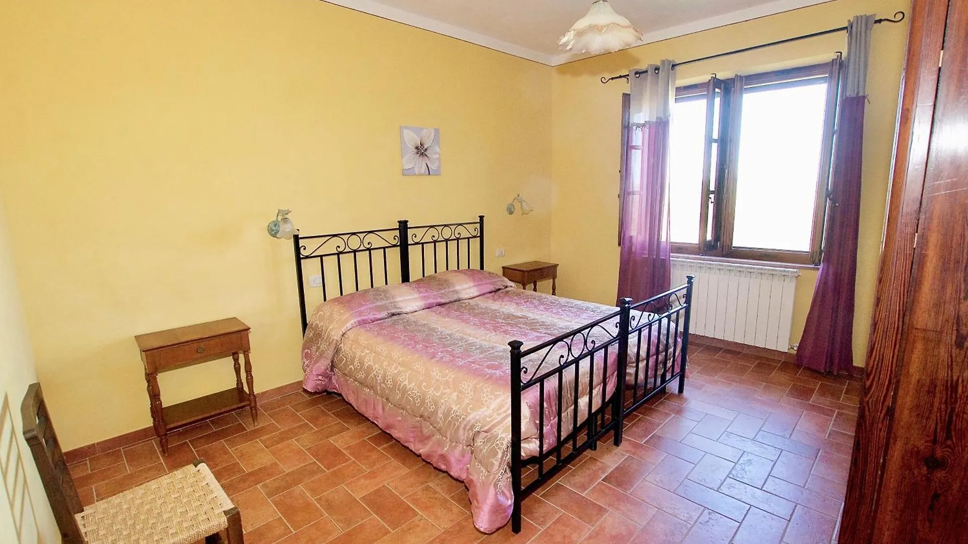 Agriturismo Caliano Asciano Farm stay